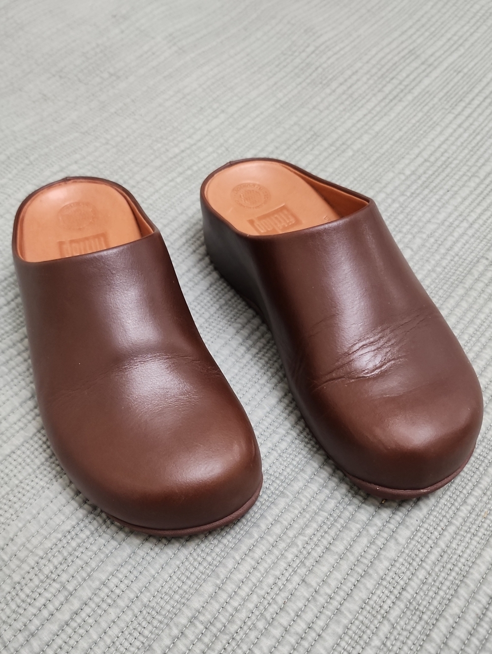 FitFlop Brown Leather Mule Clogs Women’s 7 EU 38 Style 268-557